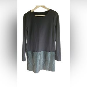 BCBG Maxazria XS Black w/ Faux leather trim mini Dress